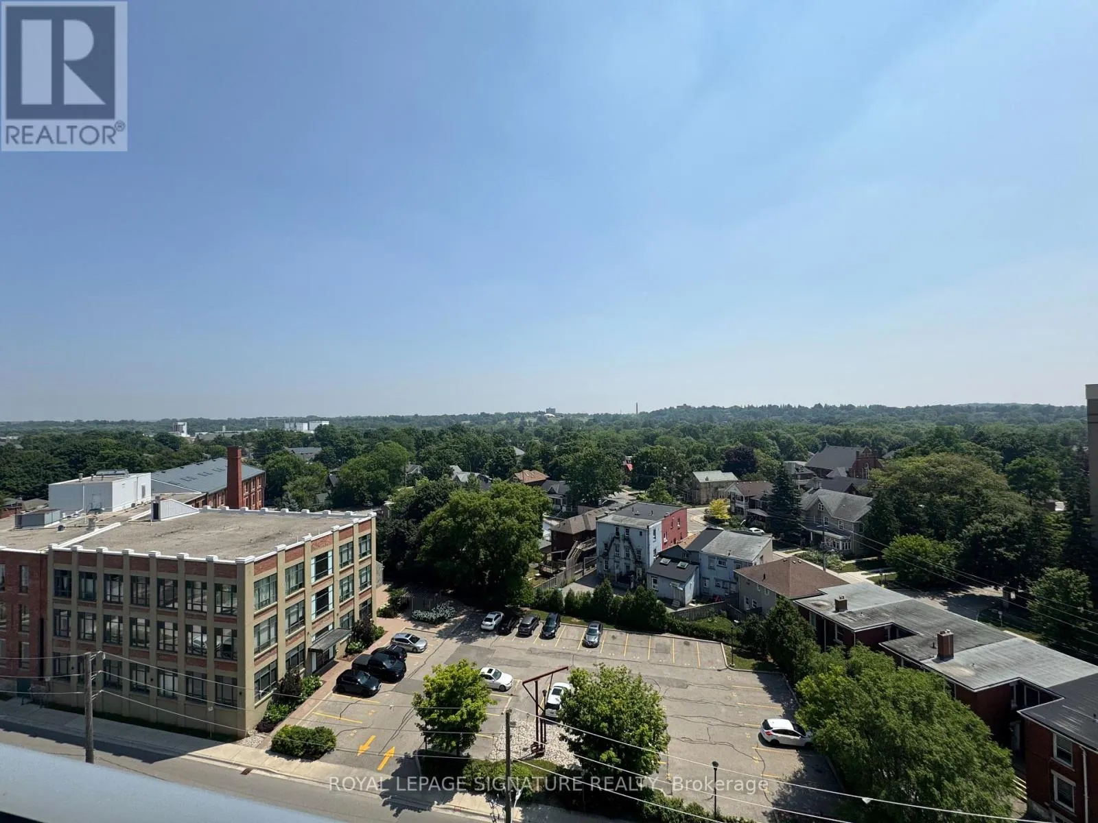 902 - 93 ARTHUR STREET SOUTH