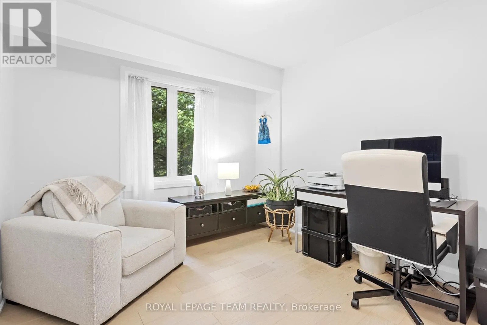 2248 WALLINGFORD WAY