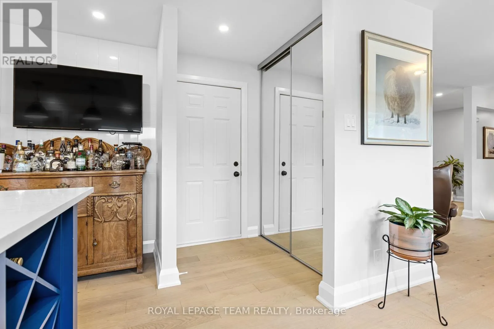 2248 WALLINGFORD WAY