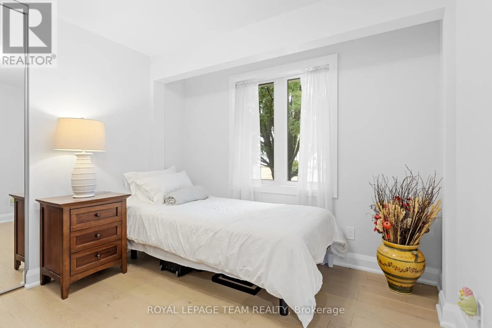 2248 WALLINGFORD WAY