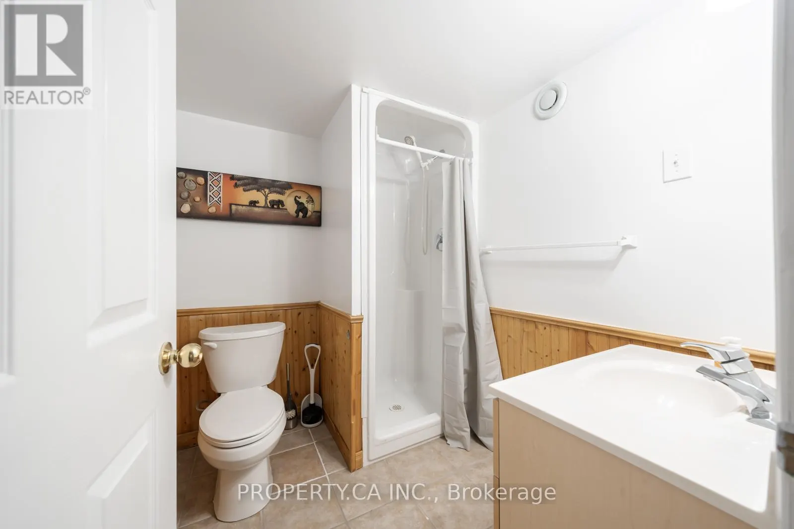 BASEMENT - 128 TREFUSIS STREET