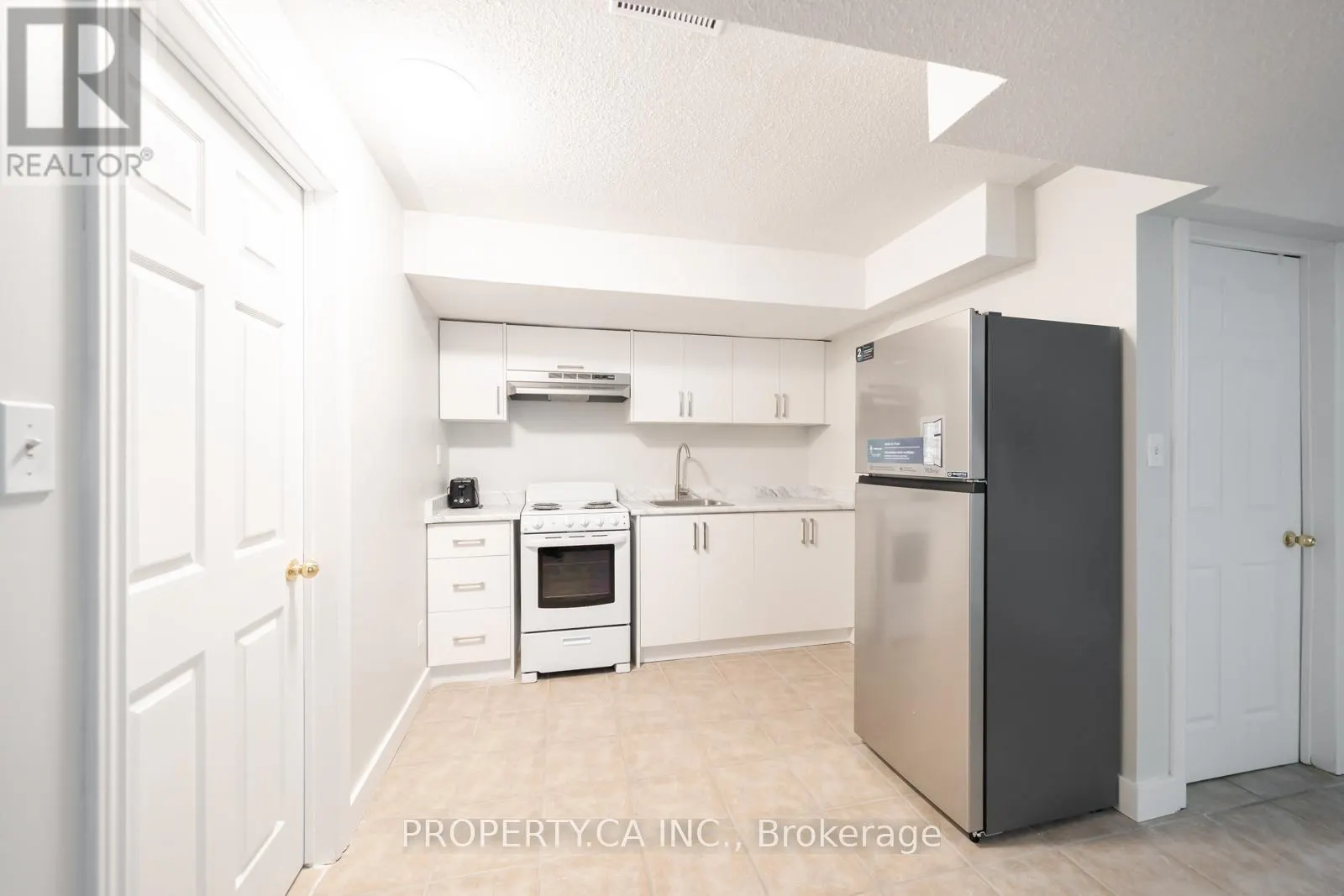 BASEMENT - 128 TREFUSIS STREET