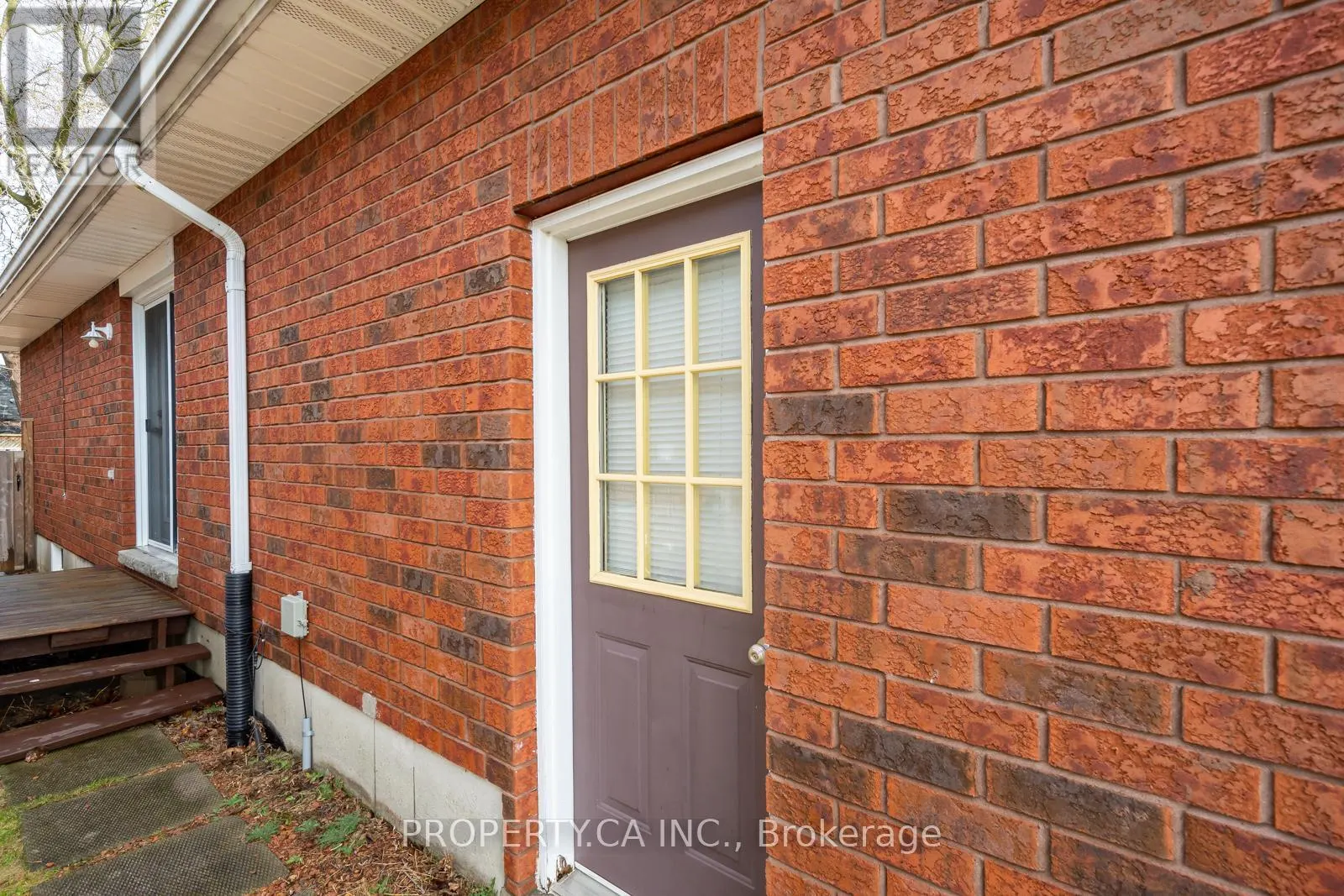 BASEMENT - 128 TREFUSIS STREET