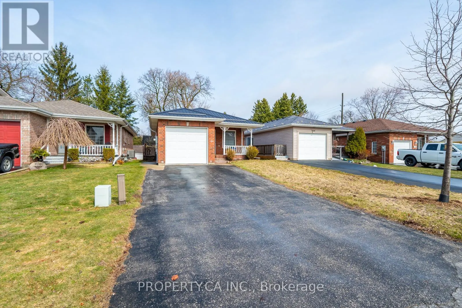 BASEMENT - 128 TREFUSIS STREET