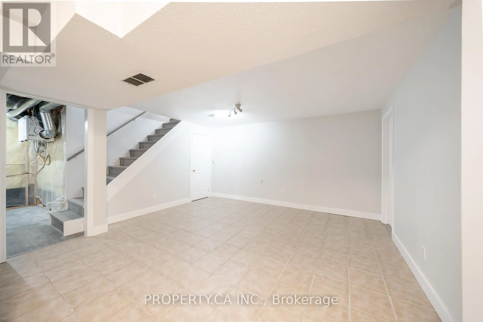 BASEMENT - 128 TREFUSIS STREET