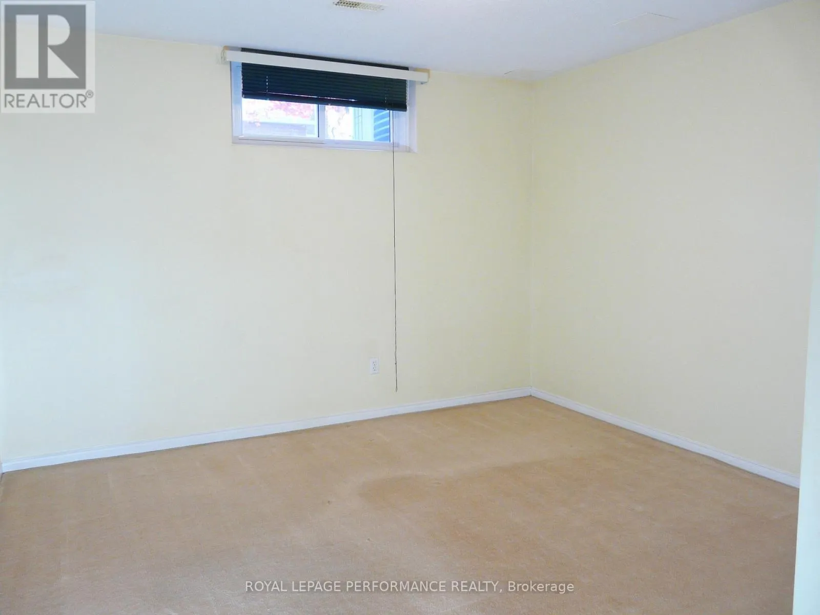 1172 FOXBOROUGH PRIVATE