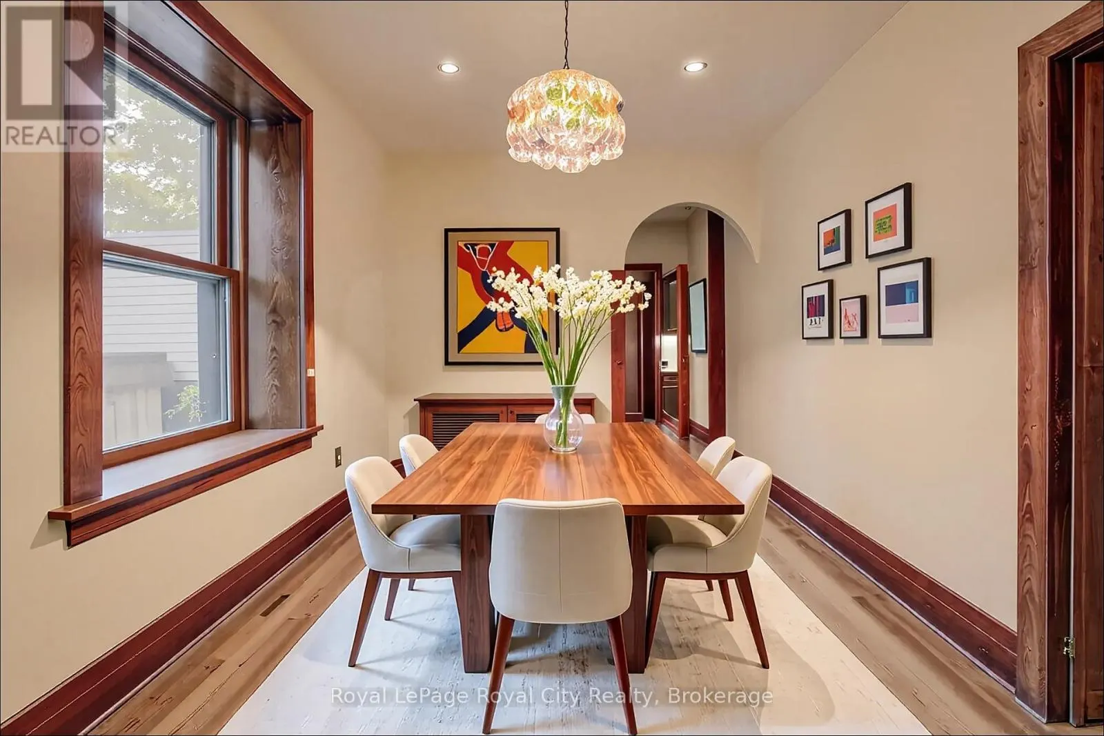 513 ST ANDREW STREET W