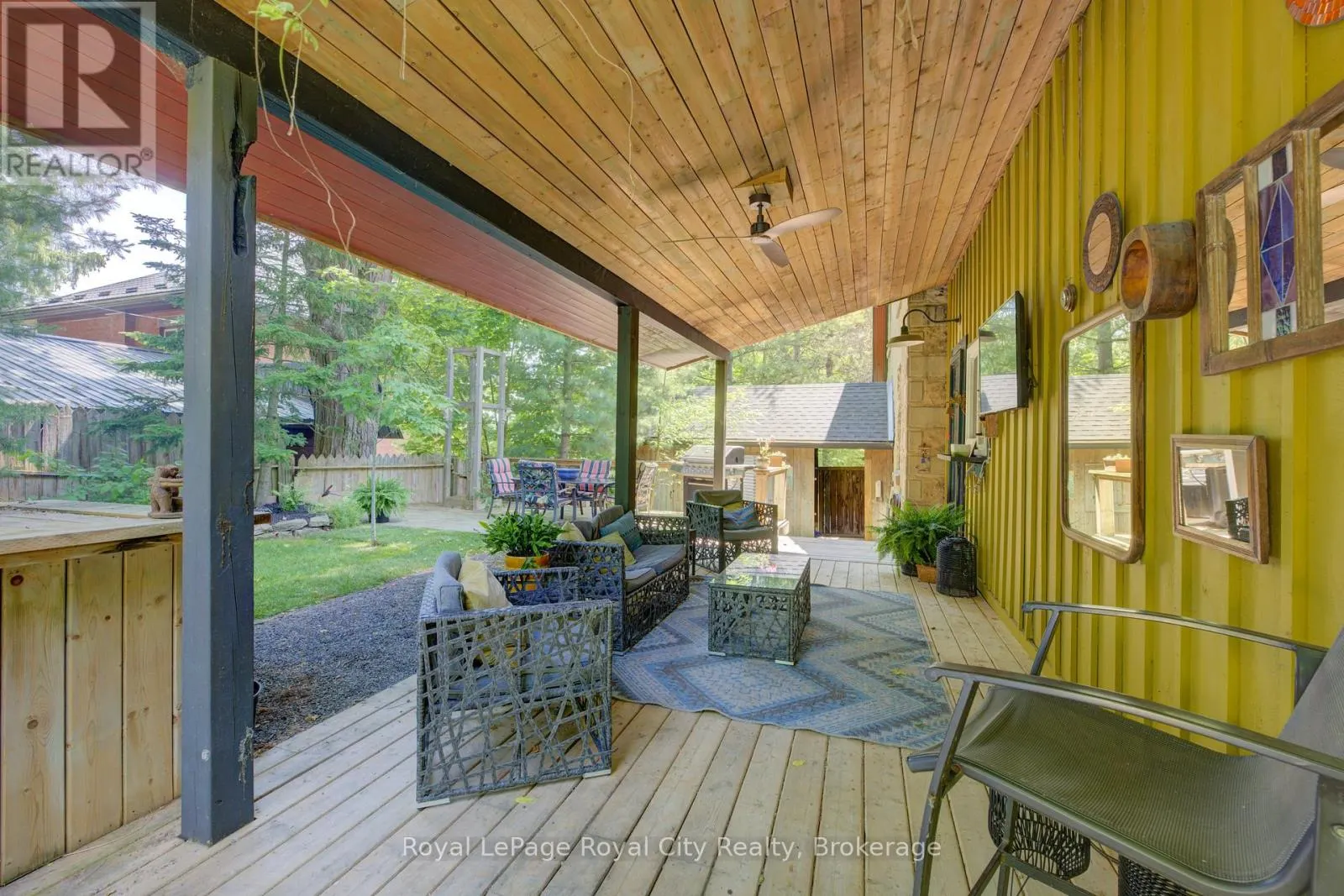 513 ST ANDREW STREET W