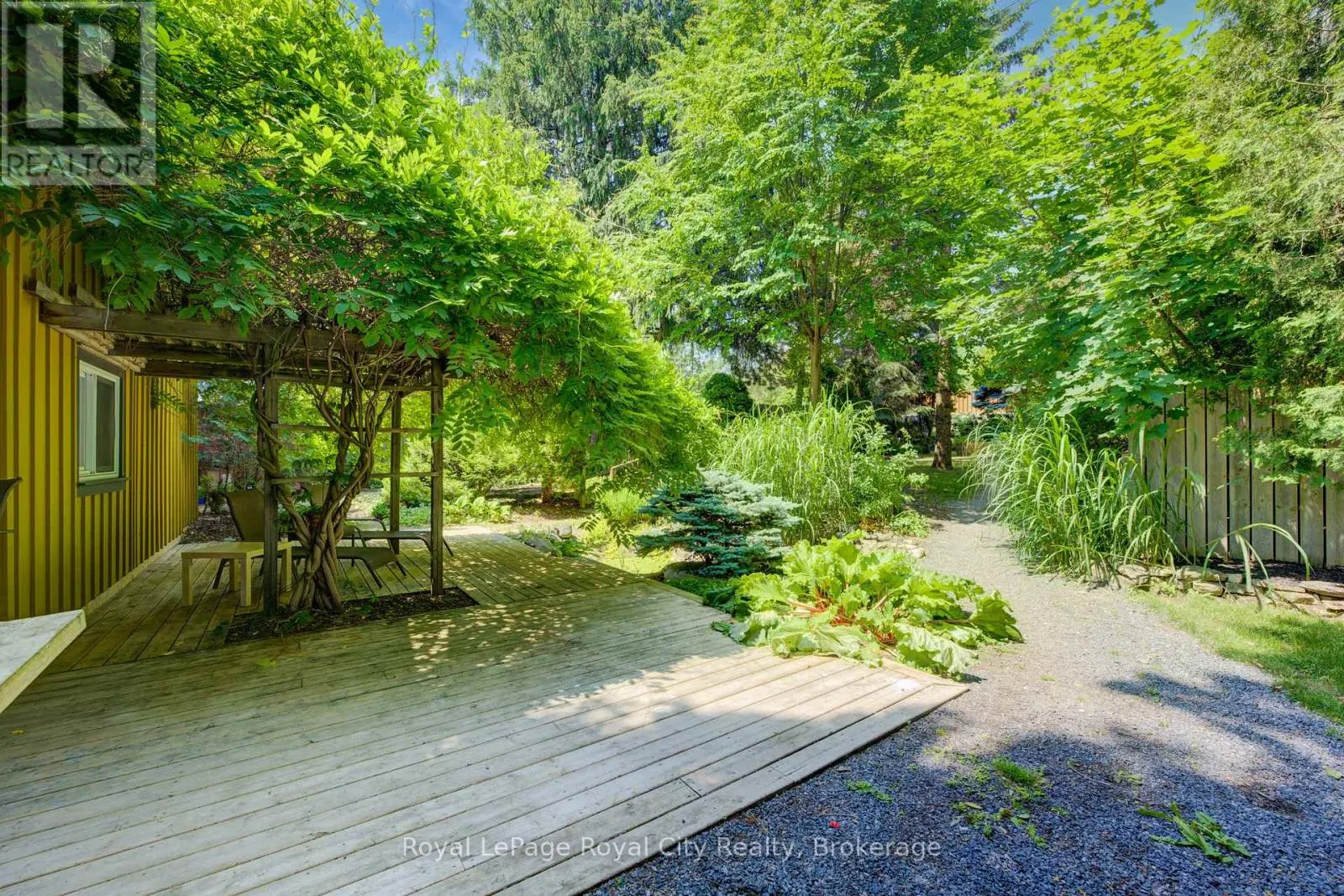 513 ST ANDREW STREET W