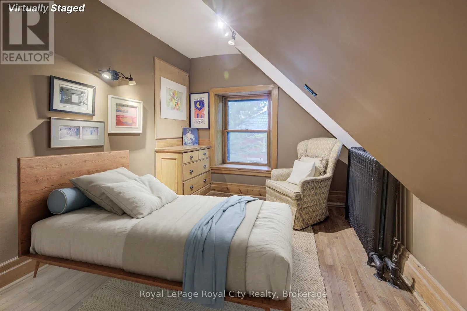 513 ST ANDREW STREET W