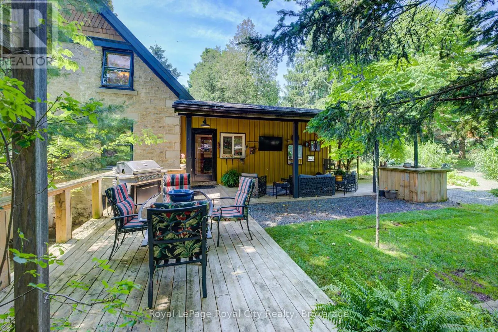 513 ST ANDREW STREET W