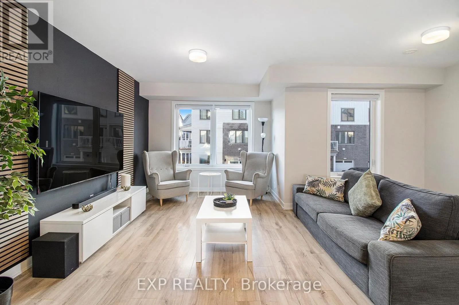 754 KINSTEAD PRIVATE