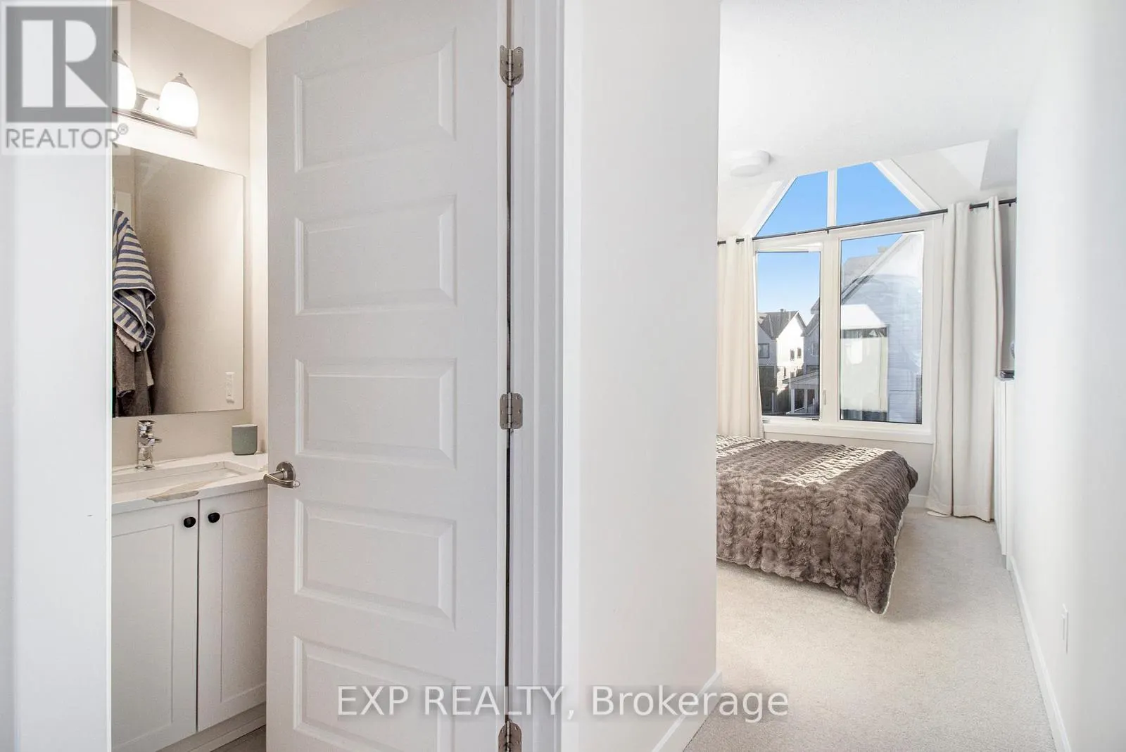 754 KINSTEAD PRIVATE