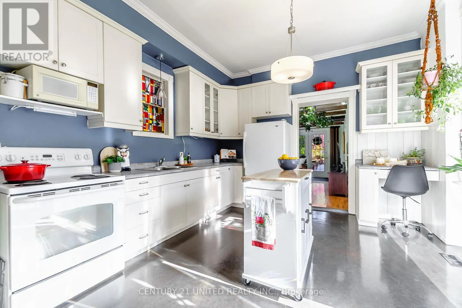 458 DRISCOLL TERRACE