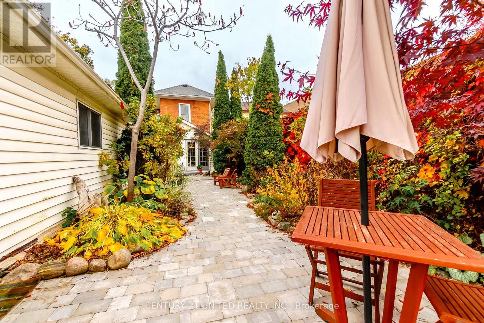 458 DRISCOLL TERRACE