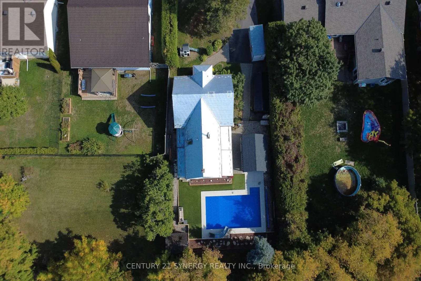 103 QUEEN CHARLOTTE STREET