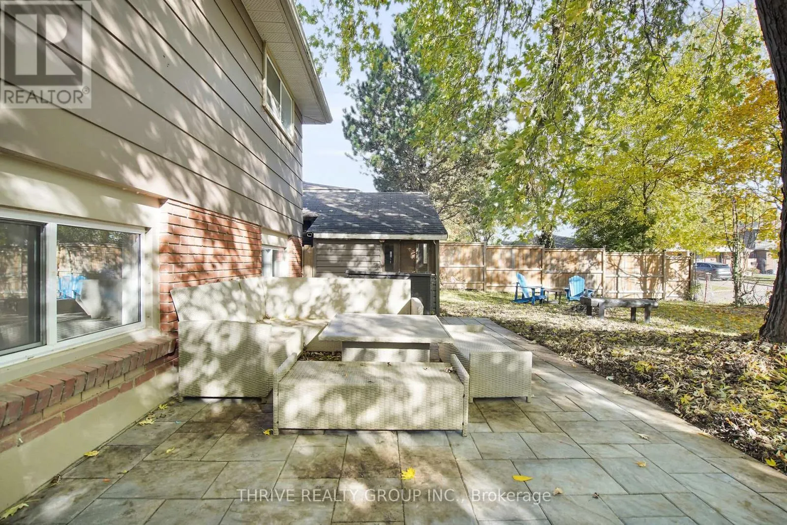 122 ST LAWRENCE BOULEVARD