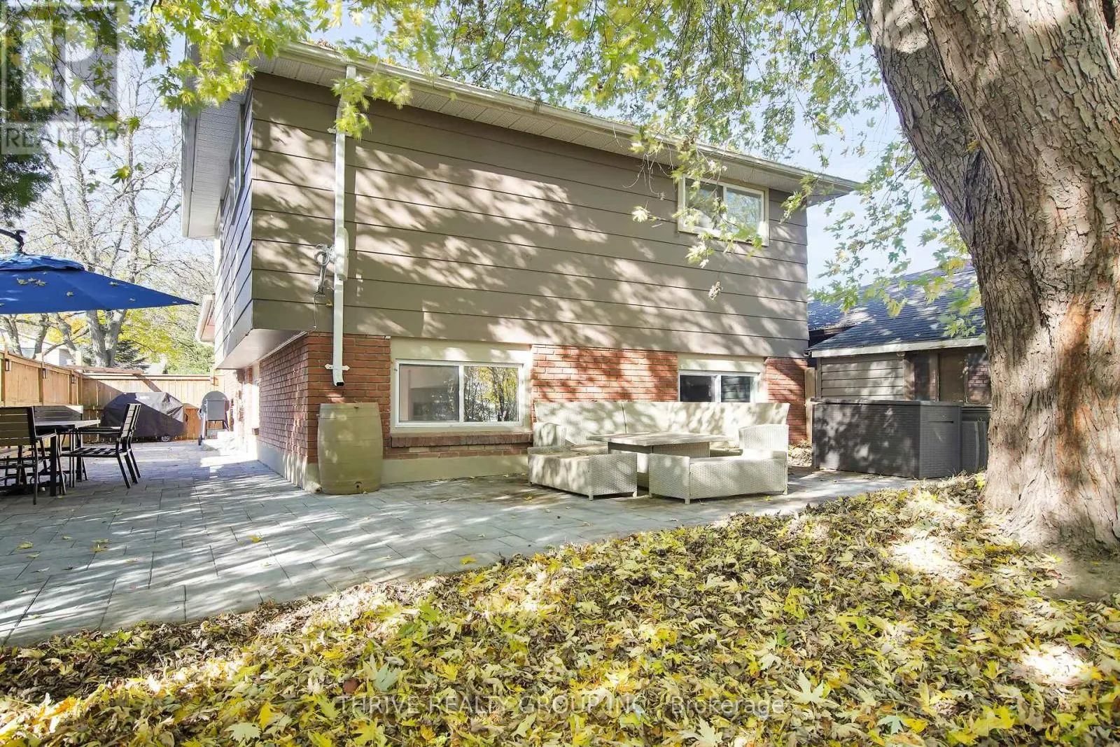 122 ST LAWRENCE BOULEVARD