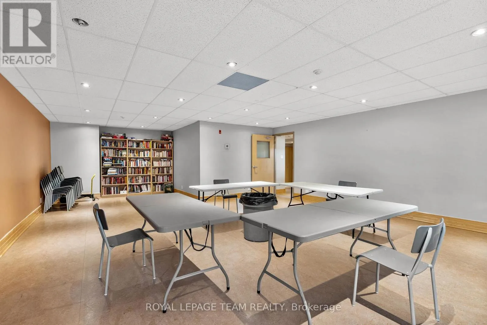 217 - 205 BOLTON STREET