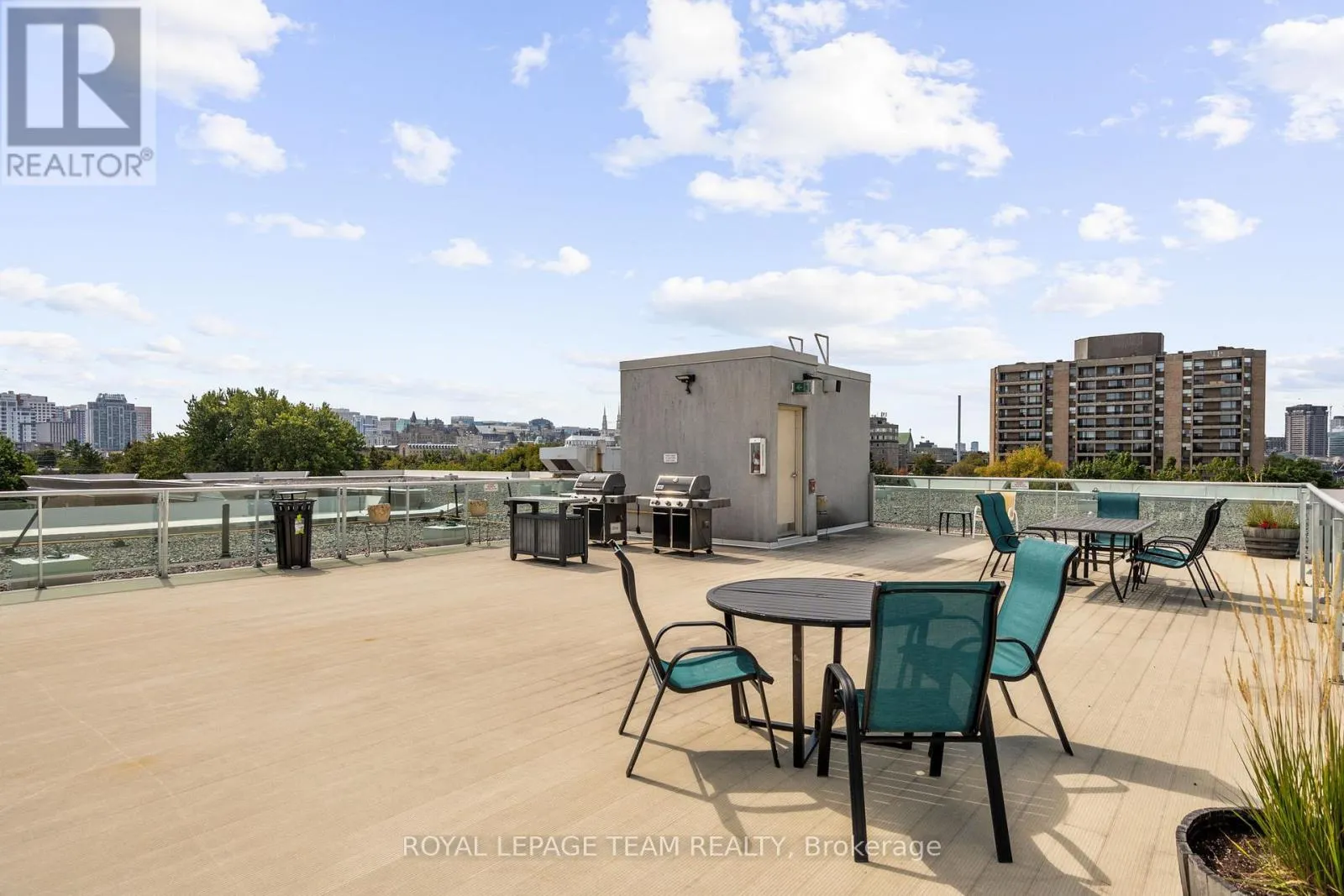 217 - 205 BOLTON STREET