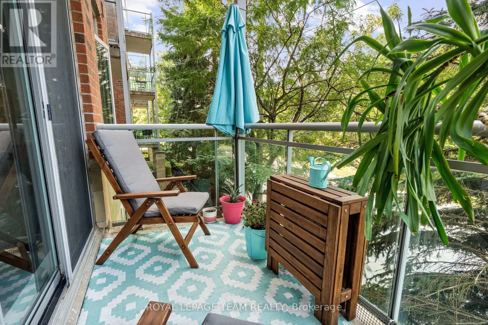 217 - 205 BOLTON STREET