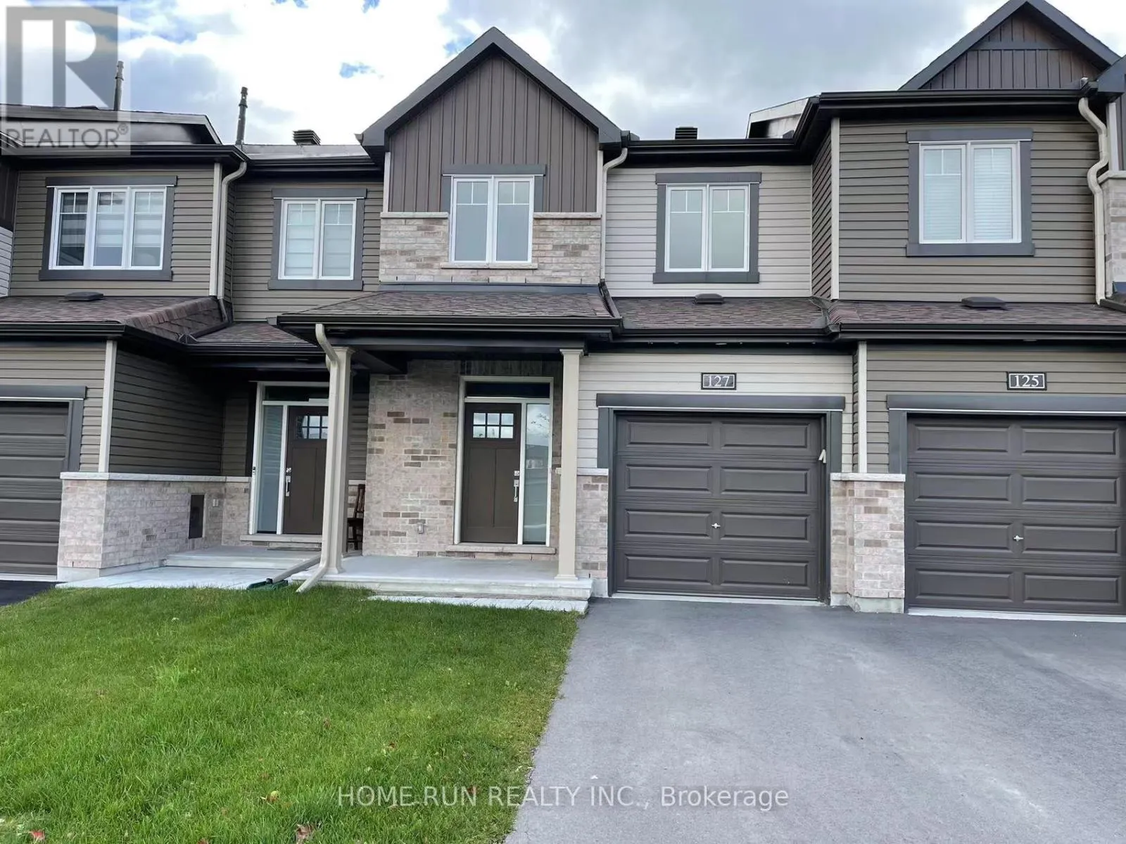 127 GARDENPOST TERRACE