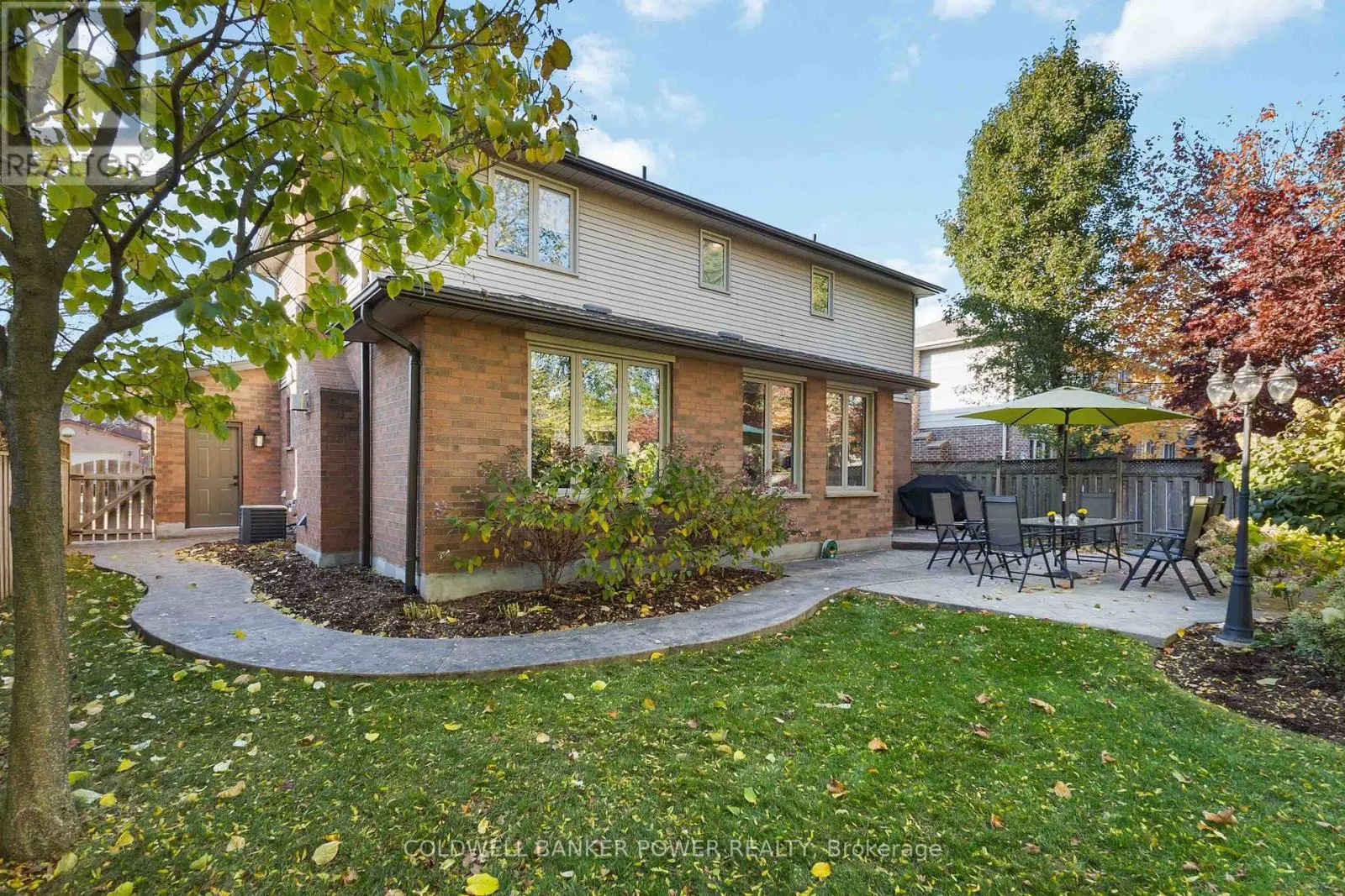 15 MONTE VISTA CRESCENT