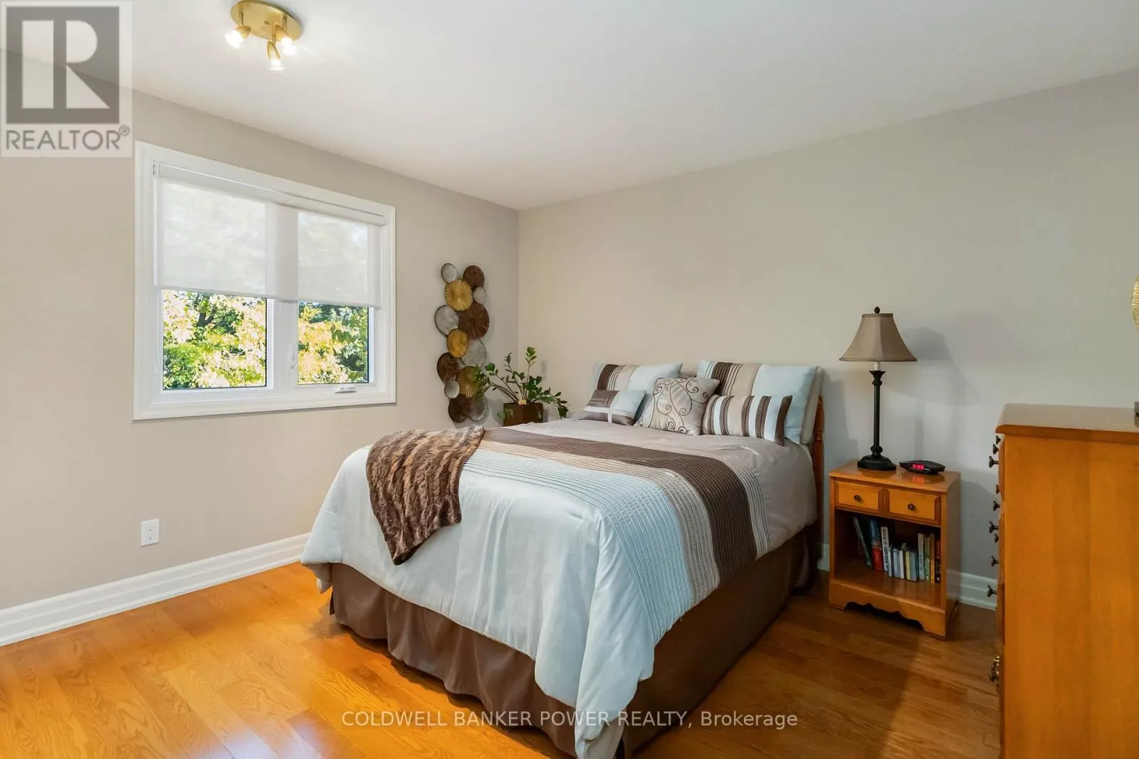 15 MONTE VISTA CRESCENT