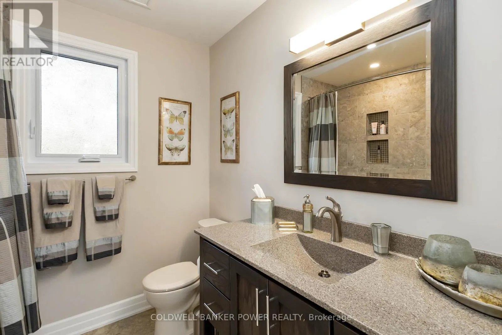 15 MONTE VISTA CRESCENT