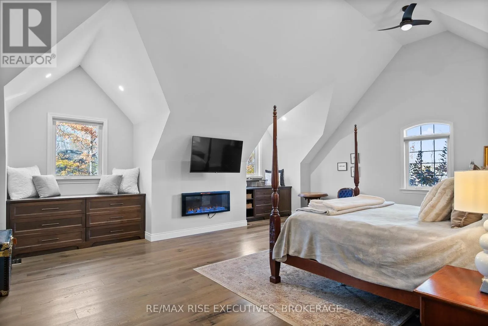 119 FAWN BROOK DRIVE