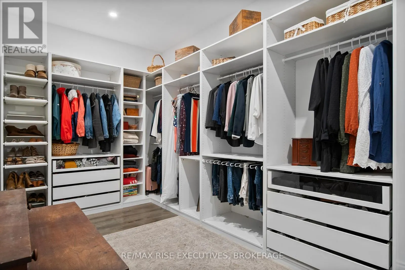 119 FAWN BROOK DRIVE