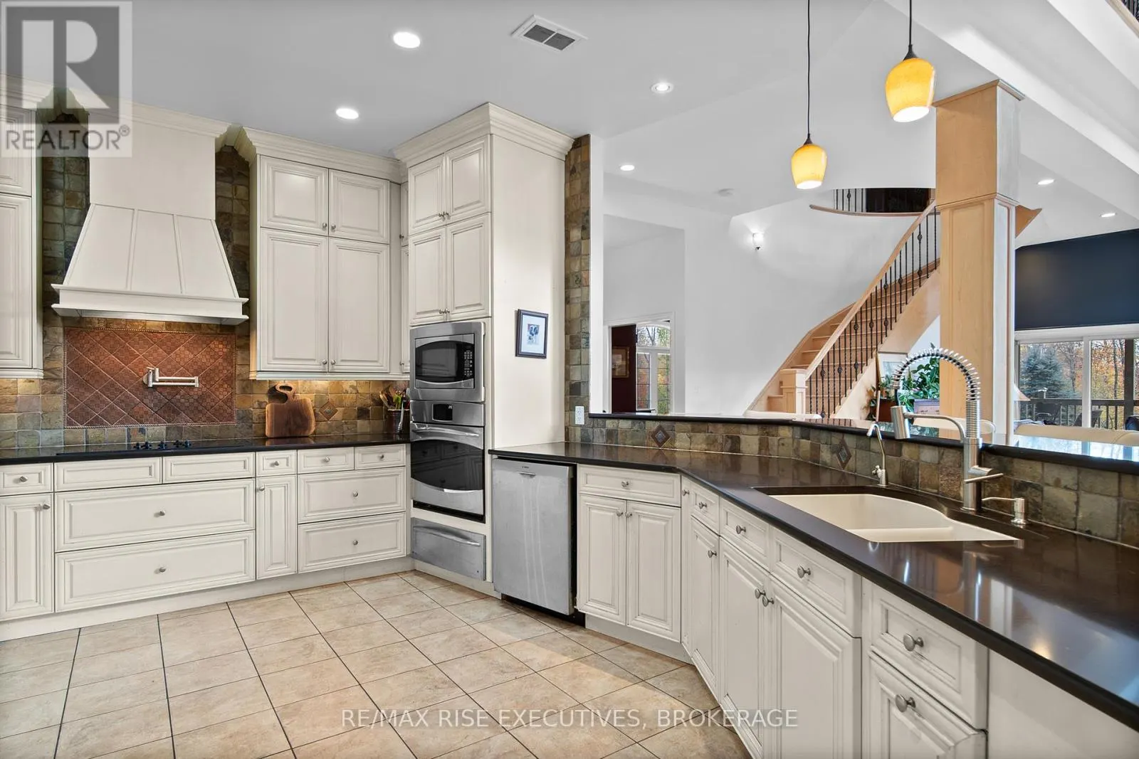 119 FAWN BROOK DRIVE