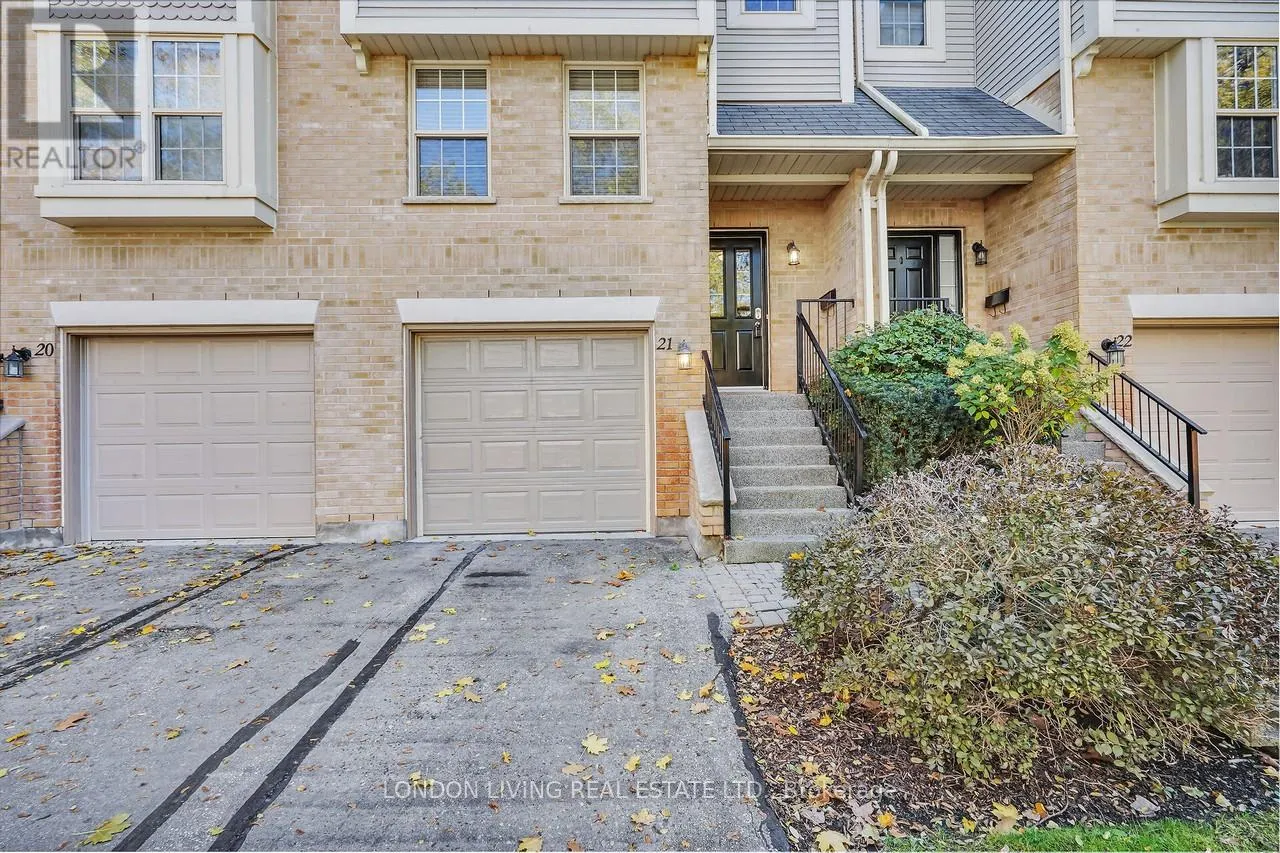 21 - 30 GRAND AVENUE, #21