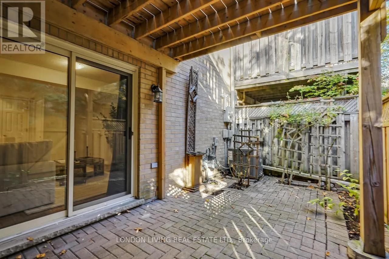 21 - 30 GRAND AVENUE, #21