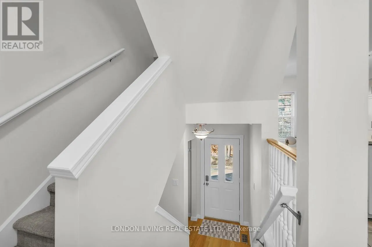 21 - 30 GRAND AVENUE, #21