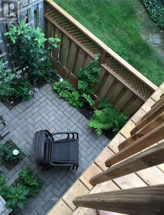 21 - 30 GRAND AVENUE, #21