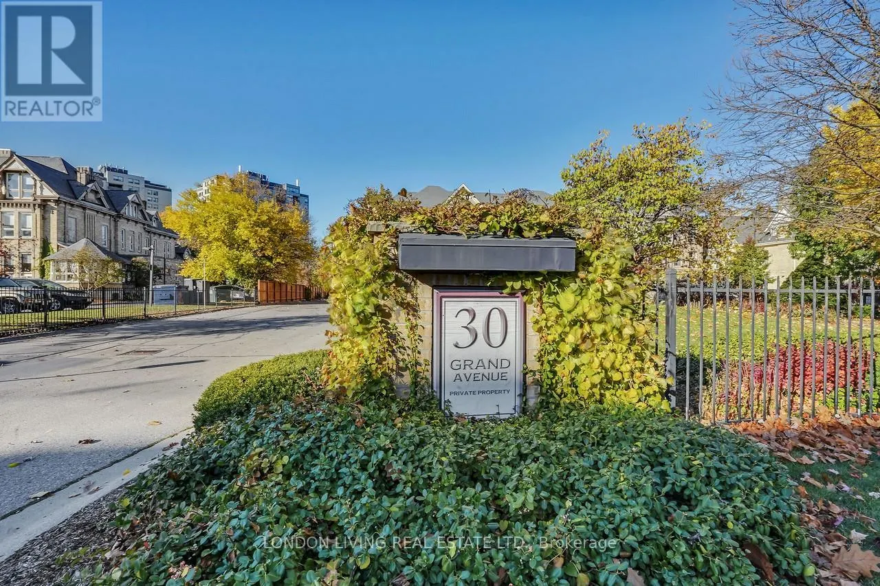 21 - 30 GRAND AVENUE, #21