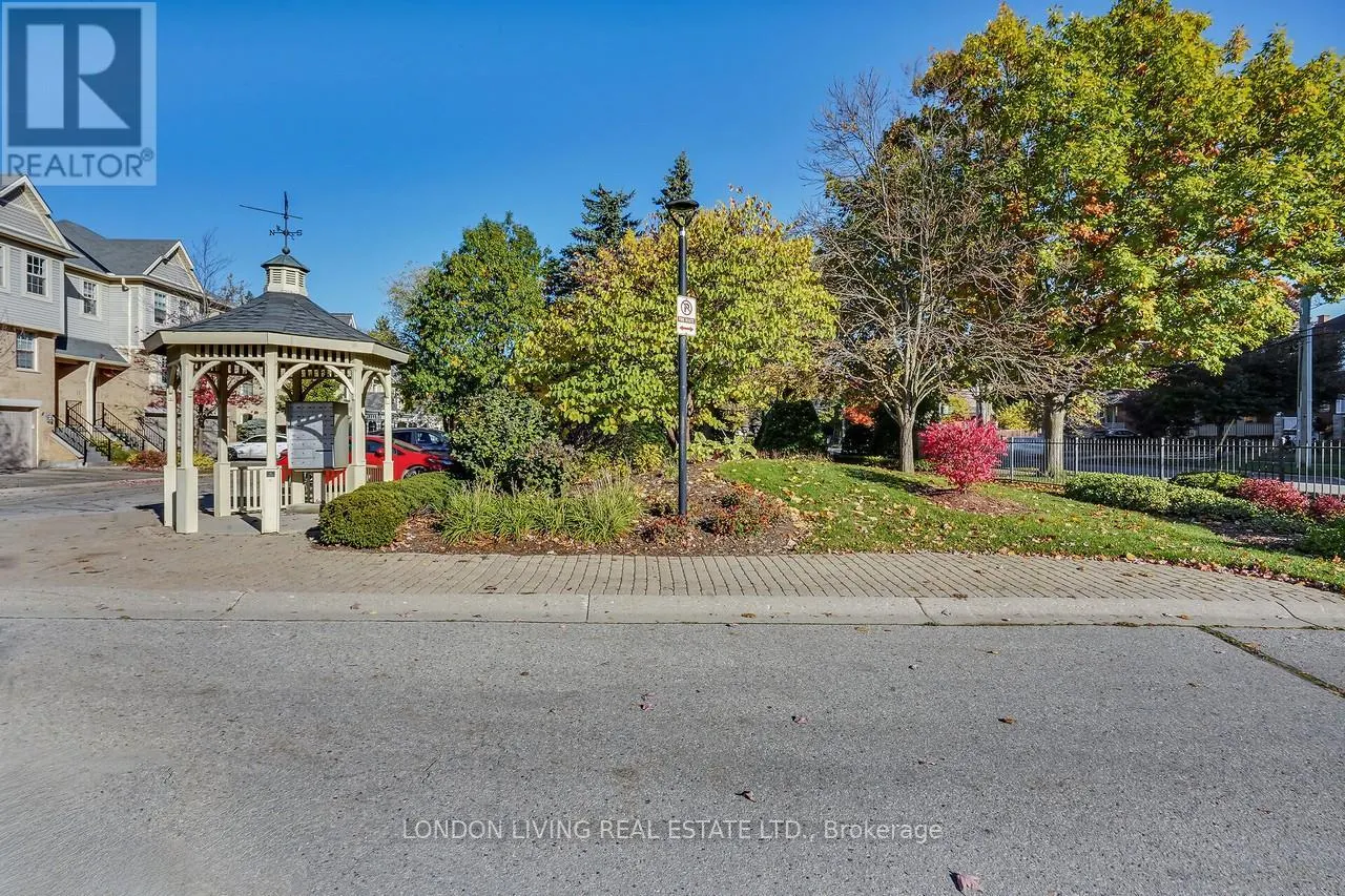 21 - 30 GRAND AVENUE, #21