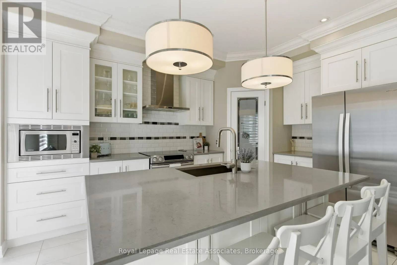 20 - 421 KITTY MURRAY LANE