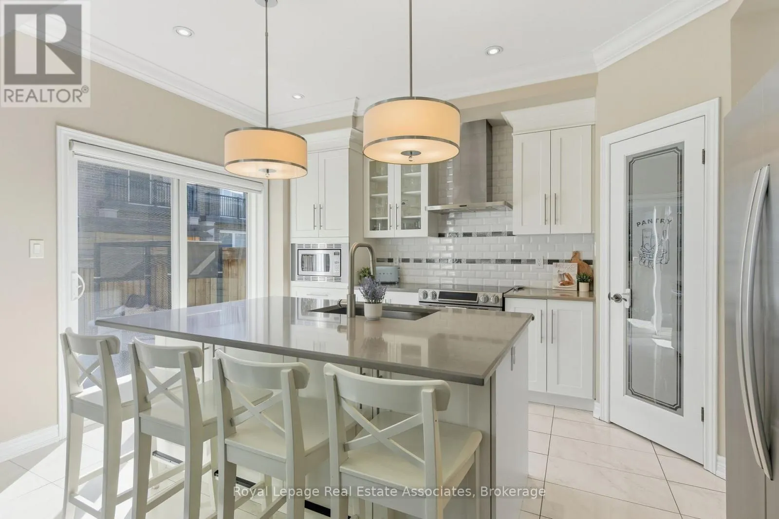 20 - 421 KITTY MURRAY LANE