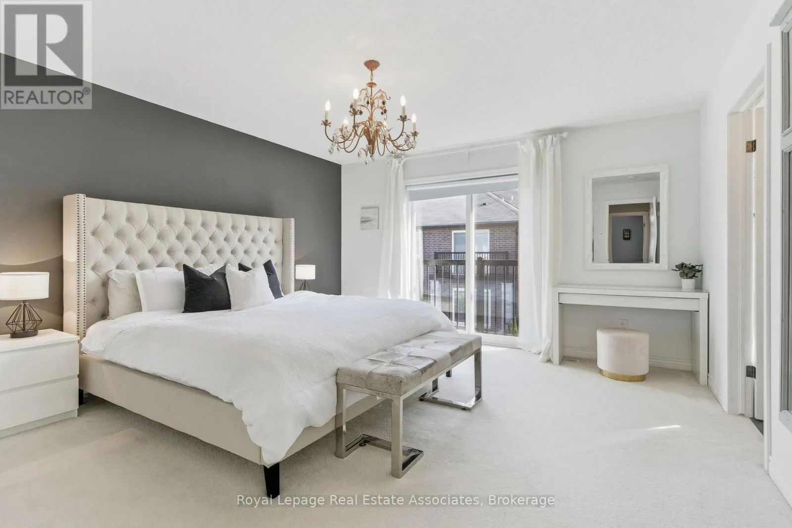 20 - 421 KITTY MURRAY LANE