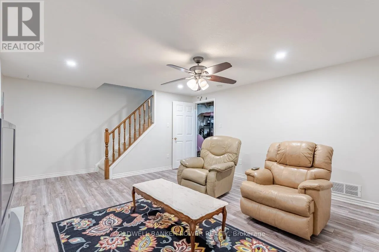 14 - 20 KERNOHAN PARKWAY, #14