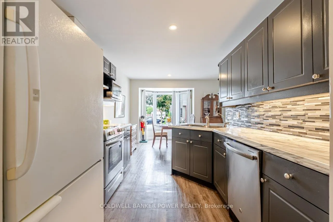 14 - 20 KERNOHAN PARKWAY, #14