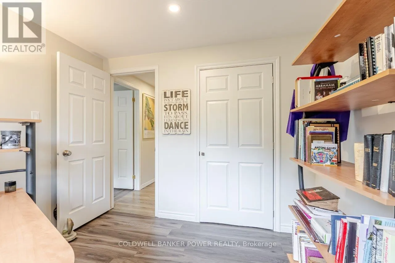 14 - 20 KERNOHAN PARKWAY, #14