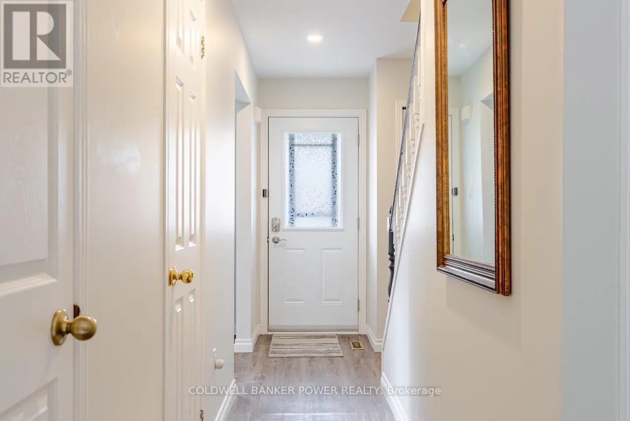 14 - 20 KERNOHAN PARKWAY, #14