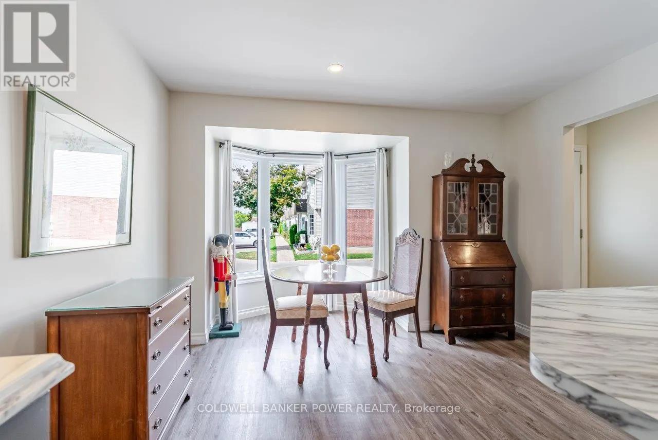 14 - 20 KERNOHAN PARKWAY, #14