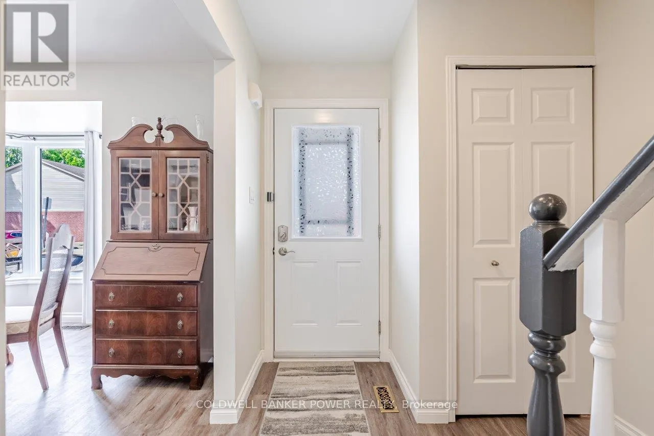 14 - 20 KERNOHAN PARKWAY, #14