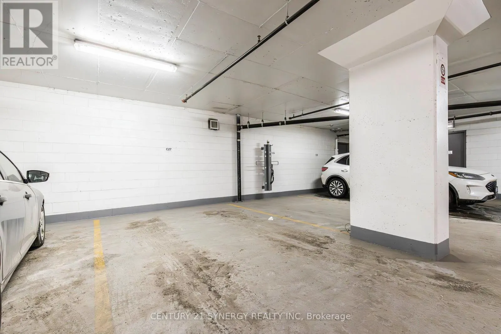 1209 - 203 CATHERINE STREET