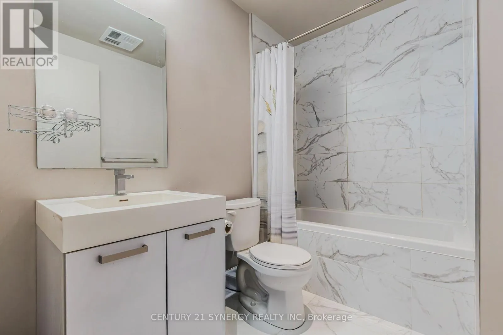 1209 - 203 CATHERINE STREET