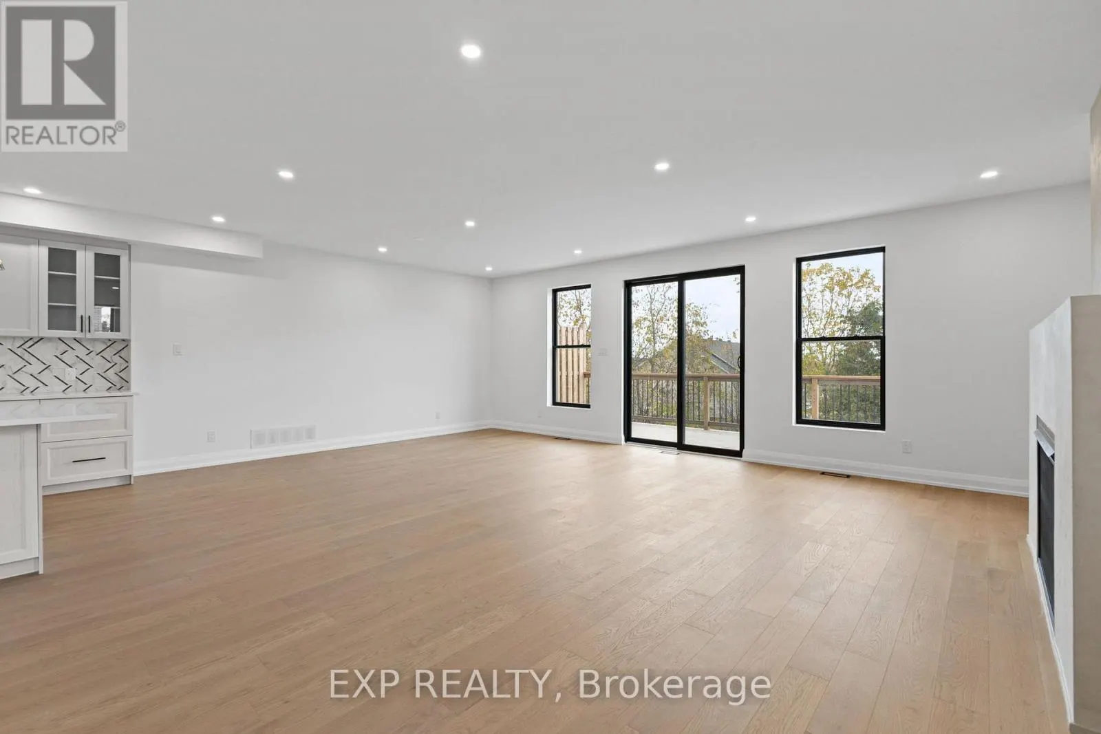 6819 NOTRE DAME STREET